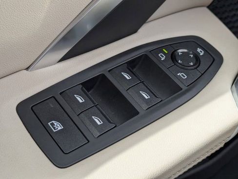 Used 2025 BMW X1 M35i AWD/4WD image 20