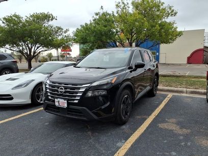 Used 2025 Nissan Rogue SV