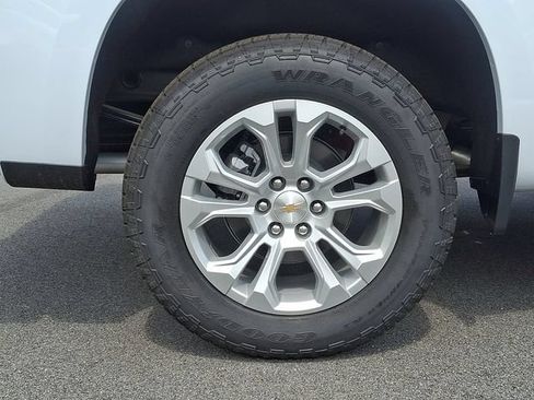 New 2026 Chevrolet Silverado 1500 LTZ w/ LTZ Convenience Package II AWD/4WD image 5