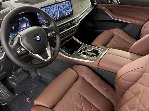 New 2026 BMW X5 xDrive40i w/ Premium Package image 11