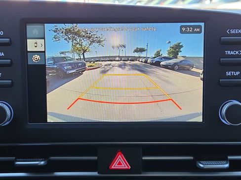 New 2026 Hyundai Elantra SE image 29