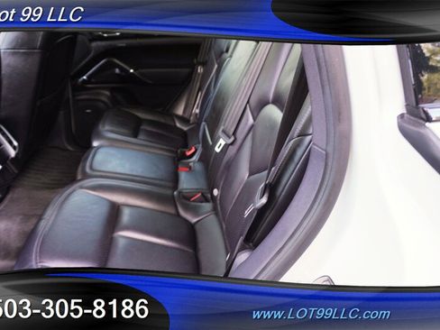 Used 2017 Porsche Cayenne Platinum Edition AWD/4WD image 14