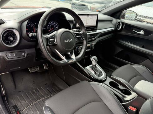 Used 2023 Kia Forte GT-Line FWD image 11
