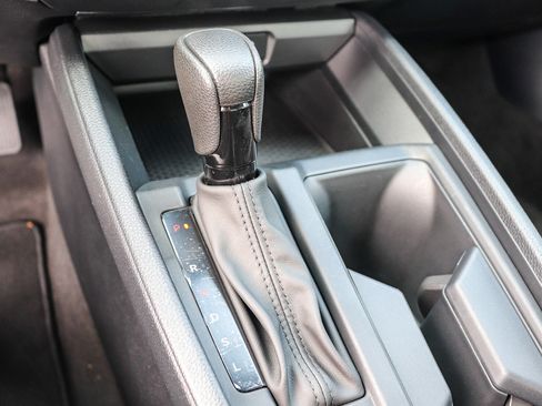 Certified 2025 Honda Accord LX image 26