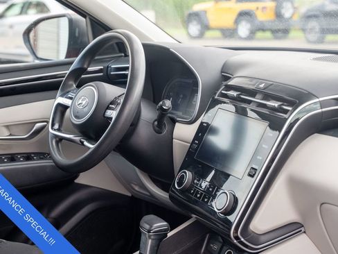 Used 2023 Hyundai Tucson SEL image 12
