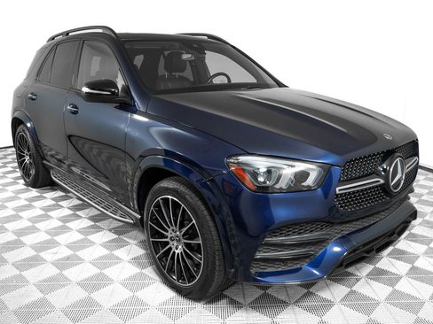 Used 2022 Mercedes-Benz GLE 450 4MATIC image 2