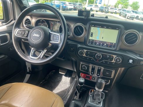 Used 2018 Jeep Wrangler Rubicon AWD/4WD image 22