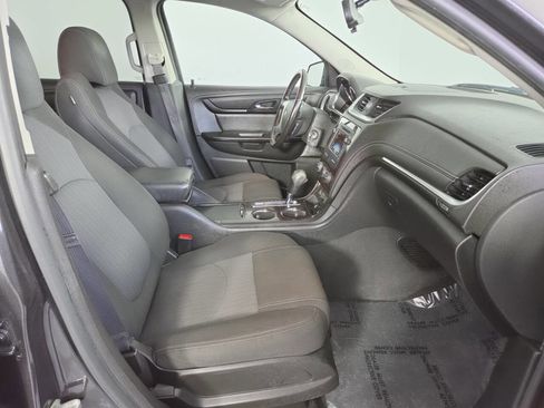Used 2017 Chevrolet Traverse LT AWD/4WD image 29
