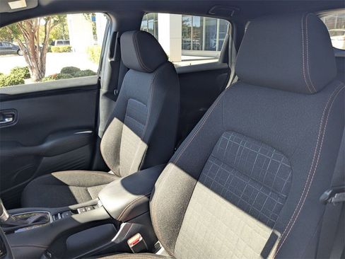 Used 2023 Honda HR-V Sport image 15