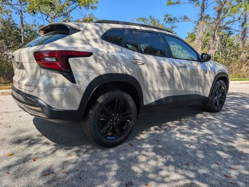 New 2026 Chevrolet Trax ACTIV image 9