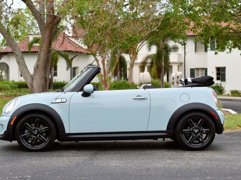 Used 2014 MINI Cooper S image 34