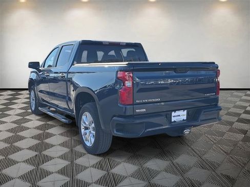 Used 2022 Chevrolet Silverado 1500 Custom image 7