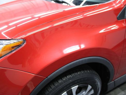 Used 2016 Toyota RAV4 LE AWD/4WD image 37