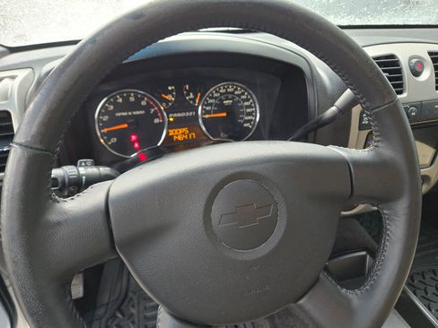 Used 2011 Chevrolet Colorado LT image 26