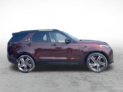 New 2026 Land Rover Discovery Limited Edition AWD/4WD image 4