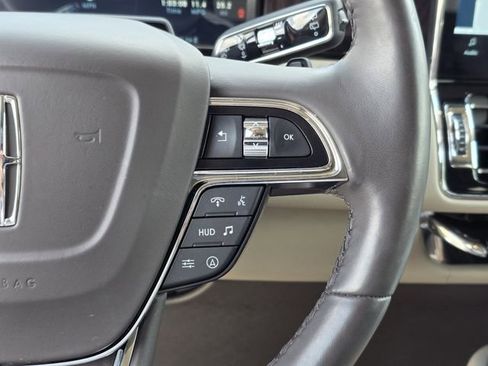 Used 2024 Lincoln Navigator Reserve image 27
