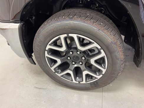 New 2025 RAM 1500 Laramie image 14