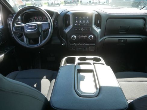 Used 2024 GMC Sierra 2500 Pro AWD/4WD image 24