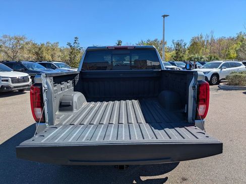 Used 2024 GMC Sierra 1500 Elevation w/ Preferred Package image 13