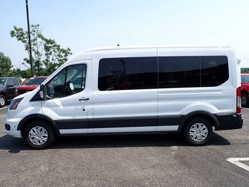Used 2024 Ford Transit 350 XLT RWD image 2