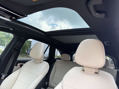 New 2026 Mercedes-Benz GLC 300 4MATIC image 36