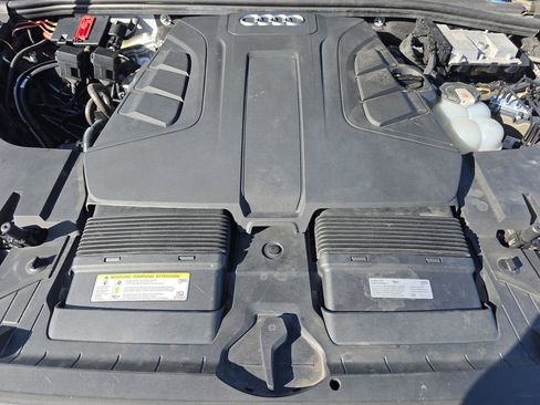 Used 2019 Audi Q7 3.0T Premium Plus w/ Premium Plus Package image 15