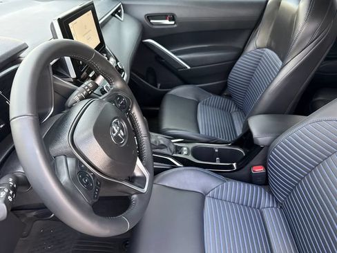 Used 2024 Toyota Corolla Cross AWD Hybrid w/ Convenience Package image 20