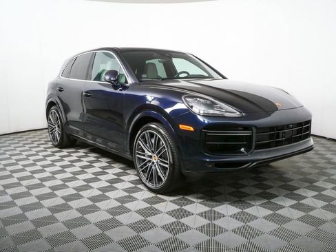 Certified 2021 Porsche Cayenne Turbo AWD/4WD image 34