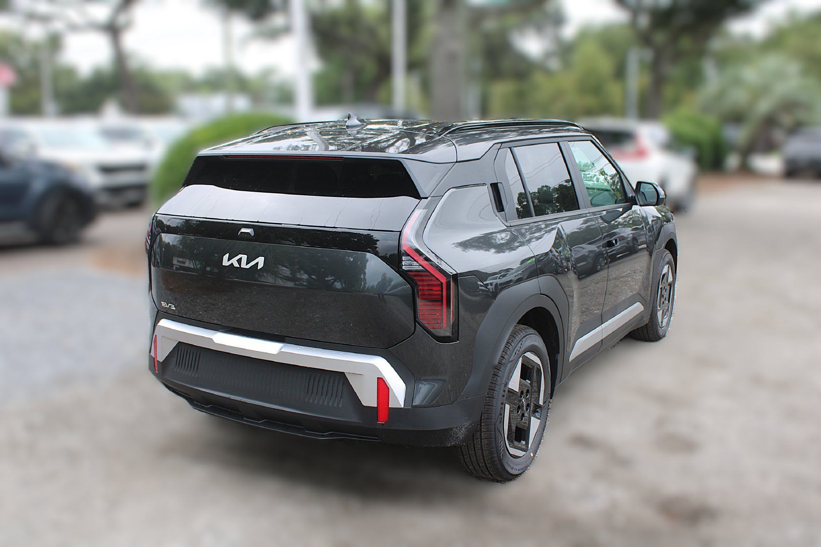 New 2027 Kia EV3 Wind FWD image 7