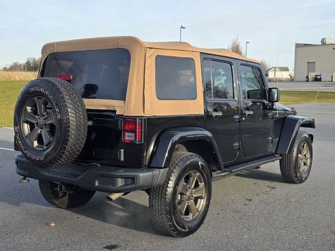 Used 2018 Jeep Wrangler Unlimited Sport image 8