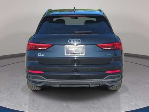 Used 2025 Audi Q3 2.0T Premium AWD/4WD image 7