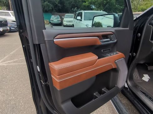 Used 2023 GMC Sierra 1500 Denali Ultimate image 8