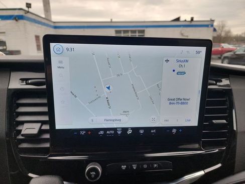 Used 2023 Ford Transit 350 XLT image 24