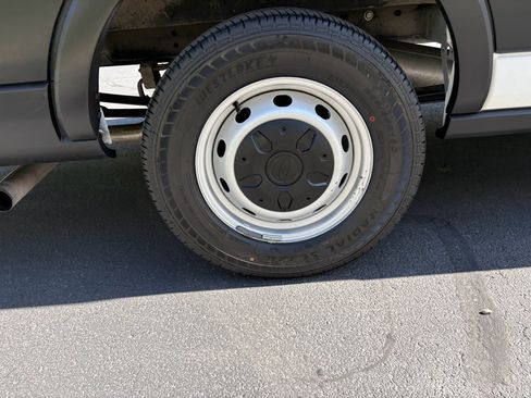 Used 2023 Ford Transit 250 148 High Roof Extended w/ Load Area Protection Package image 28