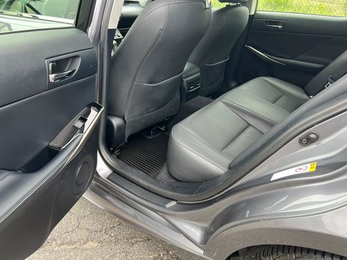 Used 2016 Lexus IS 300 AWD w/ Navigation System Package image 13