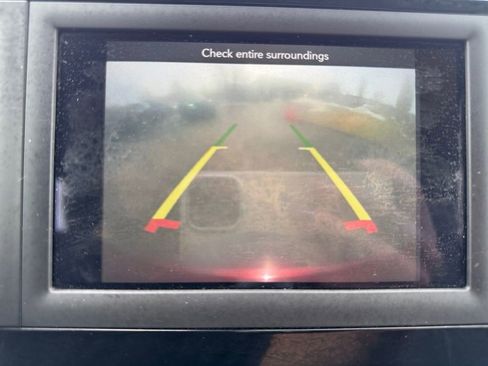 Certified 2019 Chrysler Pacifica Touring-L image 13