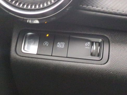 Used 2025 Chevrolet Equinox LT FWD image 17