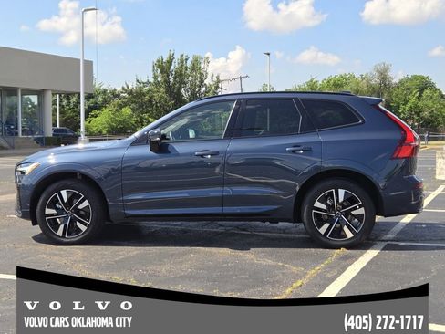 Used 2026 Volvo XC60 B5 Core w/ Protection Package Premier AWD/4WD image 3