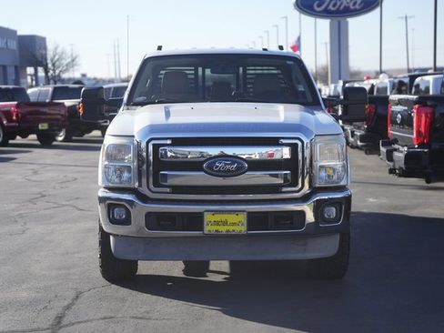 Used 2011 Ford F250 Lariat w/ Lariat Interior Pkg image 3