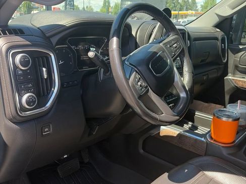 Used 2020 GMC Sierra 2500 Denali w/ Denali Ultimate Package AWD/4WD image 9