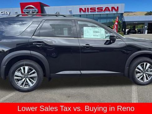 New 2026 Nissan Pathfinder SL AWD/4WD image 2