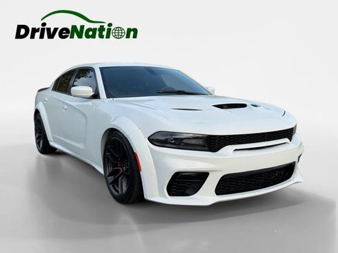 Used 2021 Dodge Charger Scat Pack w/ Dynamics Package image 3