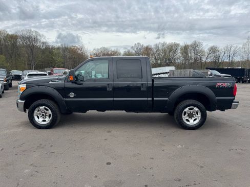 Used 2014 Ford F250 XLT w/ FX4 Off-Road Package AWD/4WD image 2