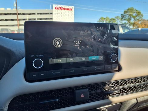 Used 2025 Honda HR-V LX image 6