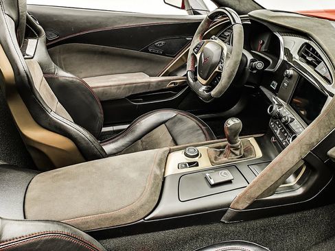 Used 2019 Chevrolet Corvette ZR1 image 17