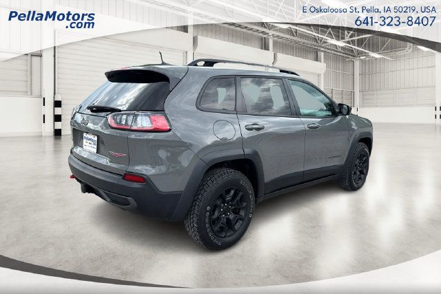 Used 2022 Jeep Cherokee Trailhawk w/ Sun, Sound & Nav Group AWD/4WD image 3