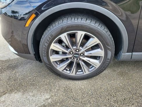 Used 2021 Lincoln Corsair Reserve image 8