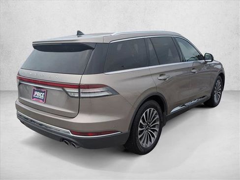 Used 2021 Lincoln Aviator Reserve w/ Equipment Group 201A RWD image 5