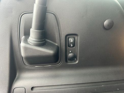 Used 2013 Ford Edge Limited image 8