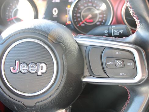 Used 2021 Jeep Wrangler Rubicon image 15